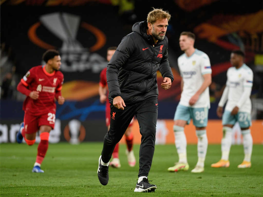 欧联16强出炉:利物浦与勒沃库森强势领跑